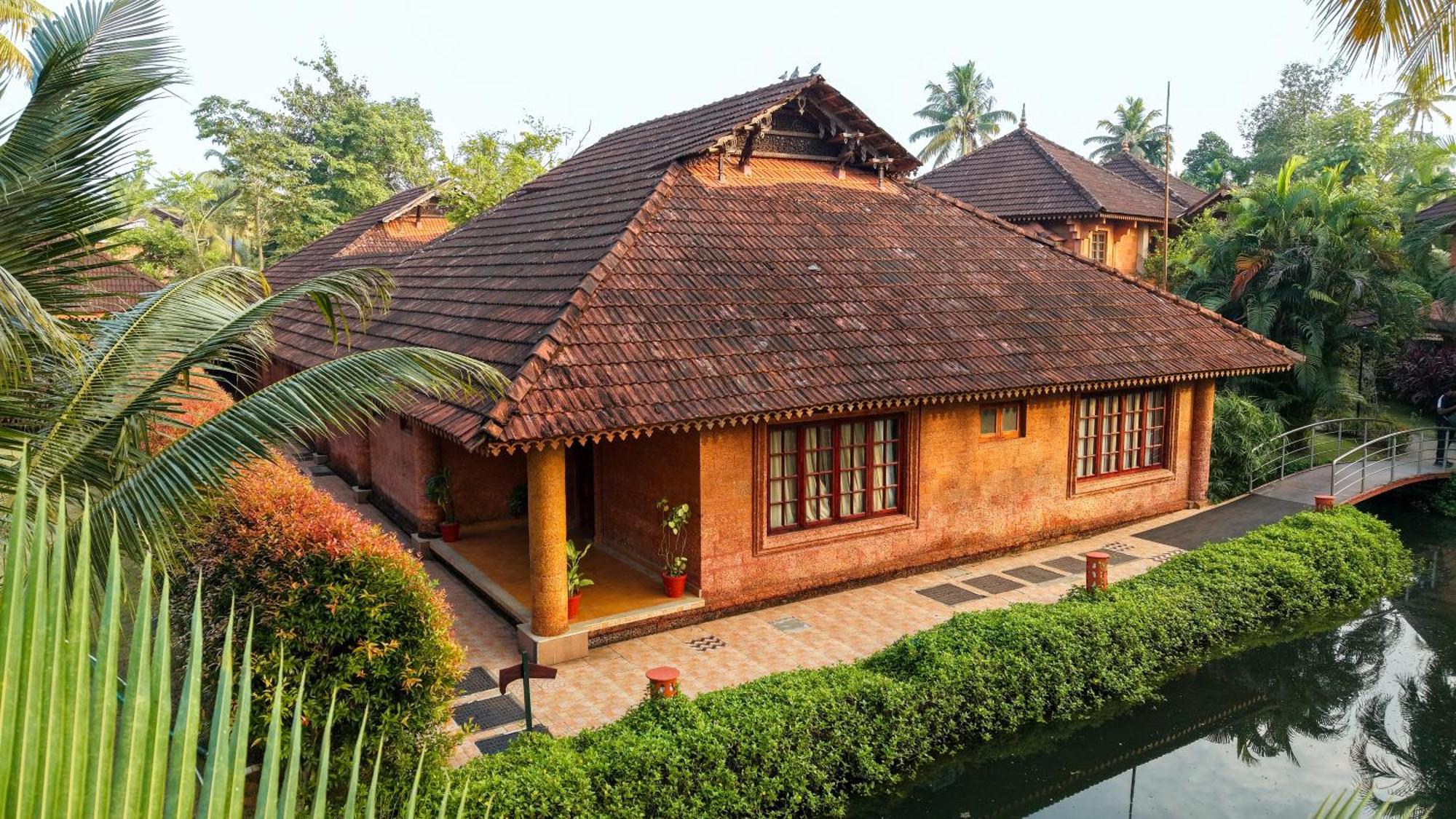 Lakesong Resort Kumarakom Exterior photo