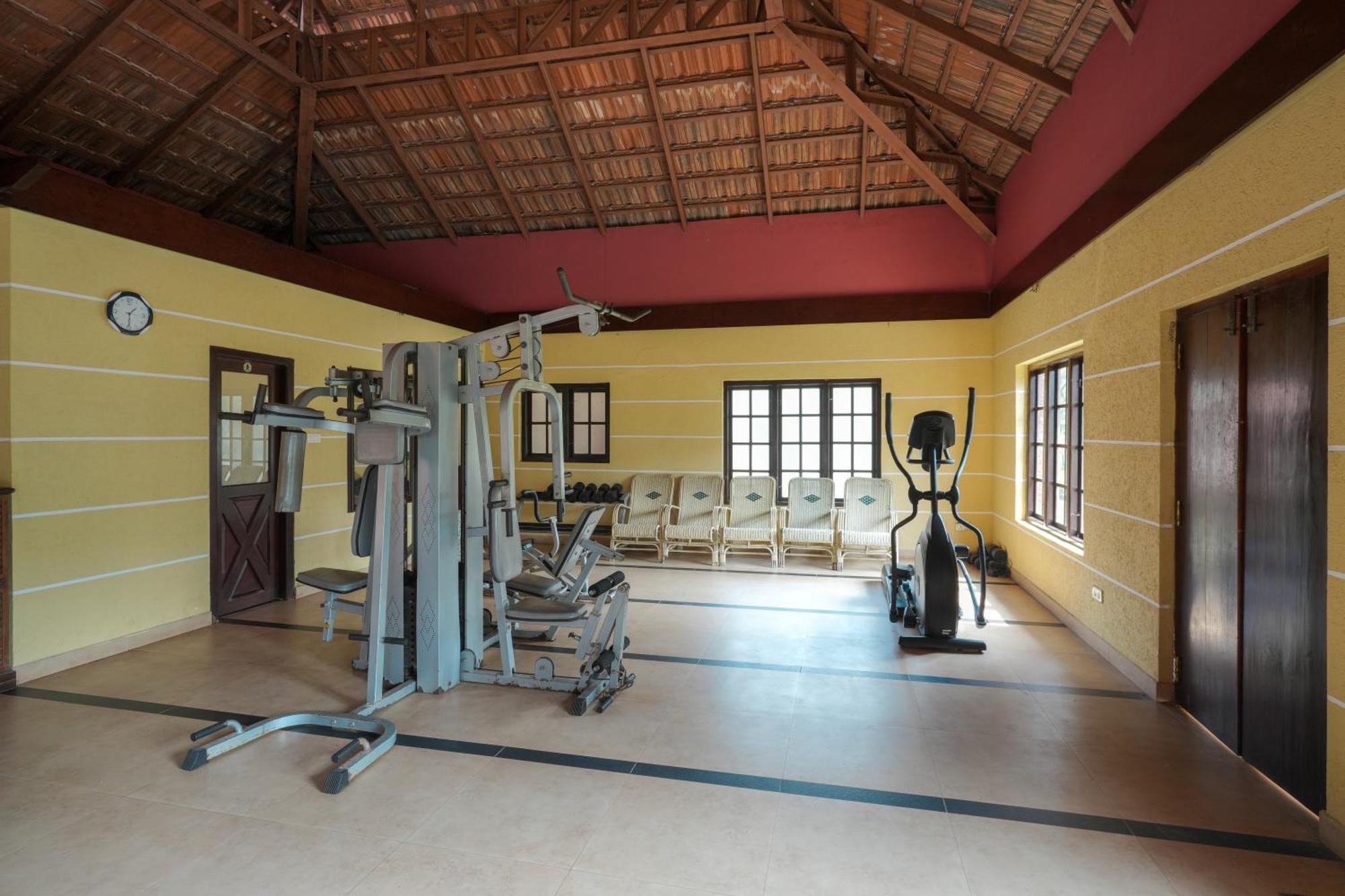 Lakesong Resort Kumarakom Exterior photo